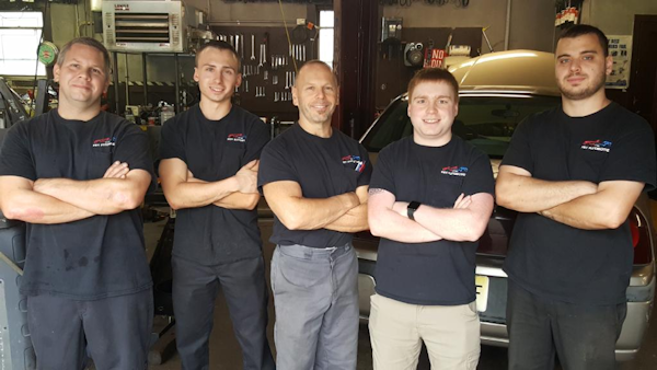 Team Pic Pry Automotive